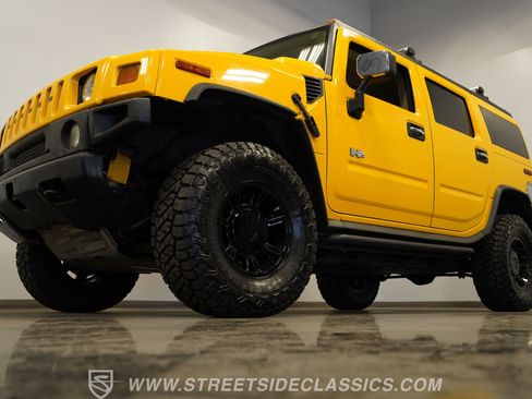 Used 2004 HUMMER H2 w/ Preferred Equipment Group AWD/4WD image 20