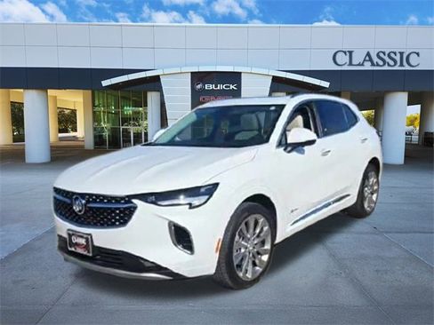 Used 2022 Buick Envision Avenir w/ Technology Package II image 3