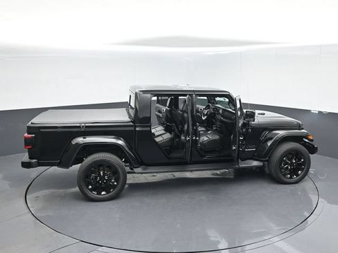 Used 2022 Jeep Gladiator Overland AWD/4WD image 60