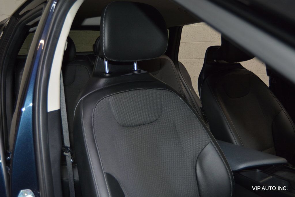 Used 2022 Kia EV6 Light RWD image 16