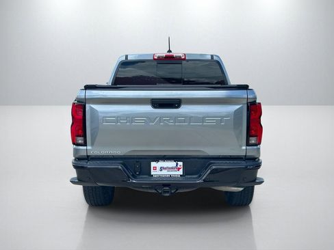 Used 2023 Chevrolet Colorado Z71 w/ Z71 Convenience Package 2 AWD/4WD image 6