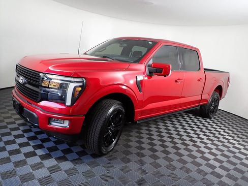 Used 2024 Ford F150 Platinum image 12