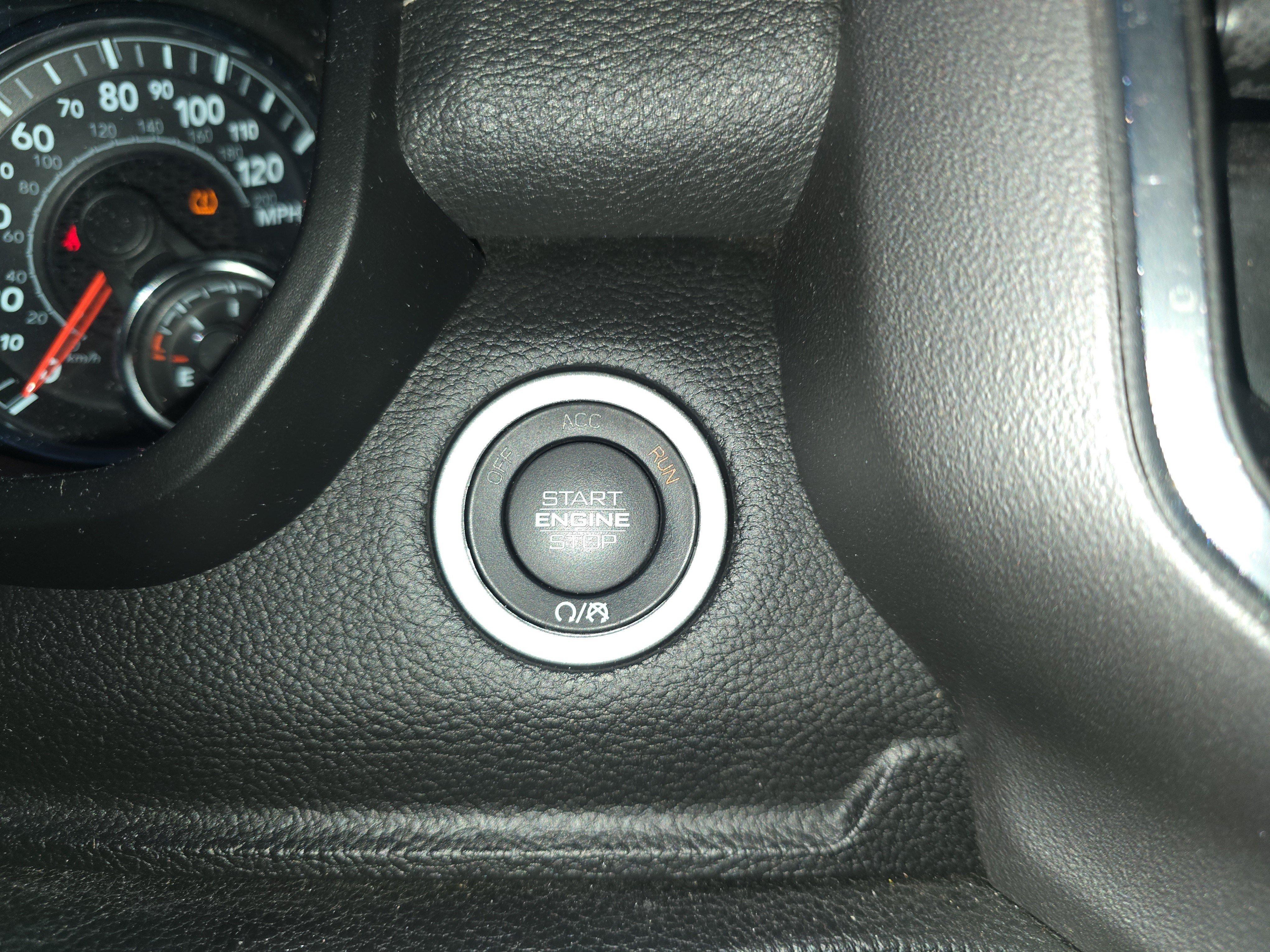 Used 2023 RAM 1500 Laramie AWD/4WD image 28