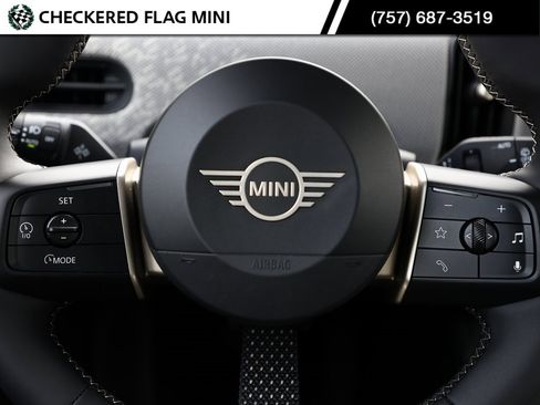 Used 2025 MINI Cooper S image 30
