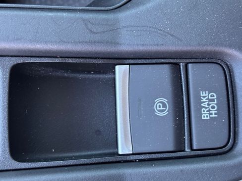 Certified 2024 Honda Accord EX image 32