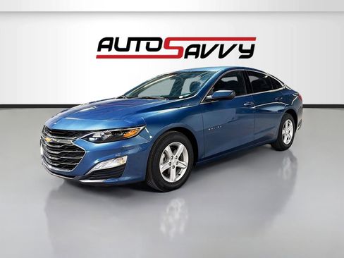 Used 2024 Chevrolet Malibu LS FWD image 3