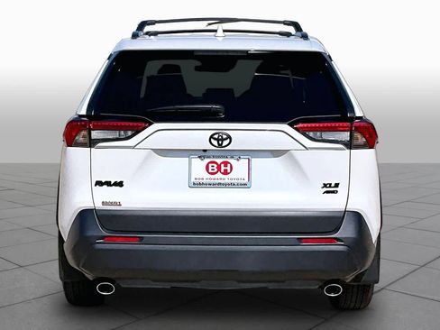 Used 2024 Toyota RAV4 XLE Premium AWD/4WD image 5