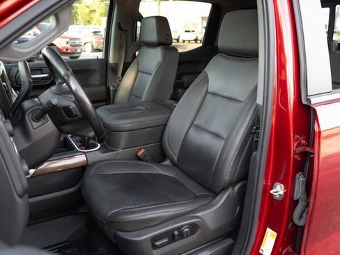 Used 2022 Chevrolet Silverado 1500 LT Trail Boss w/ LT Trail Boss Premium Package image 12