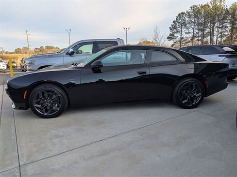 New 2025 Dodge Charger R/T w/ Quick Order Package 25M R/T image 7