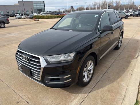 Used 2019 Audi Q7 3.0T Premium Plus w/ Premium Plus Package image 4