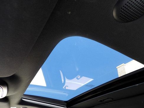 Used 2019 Jeep Grand Cherokee Altitude image 26