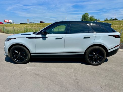 Used 2024 Land Rover Range Rover Velar Dynamic SE AWD/4WD image 8