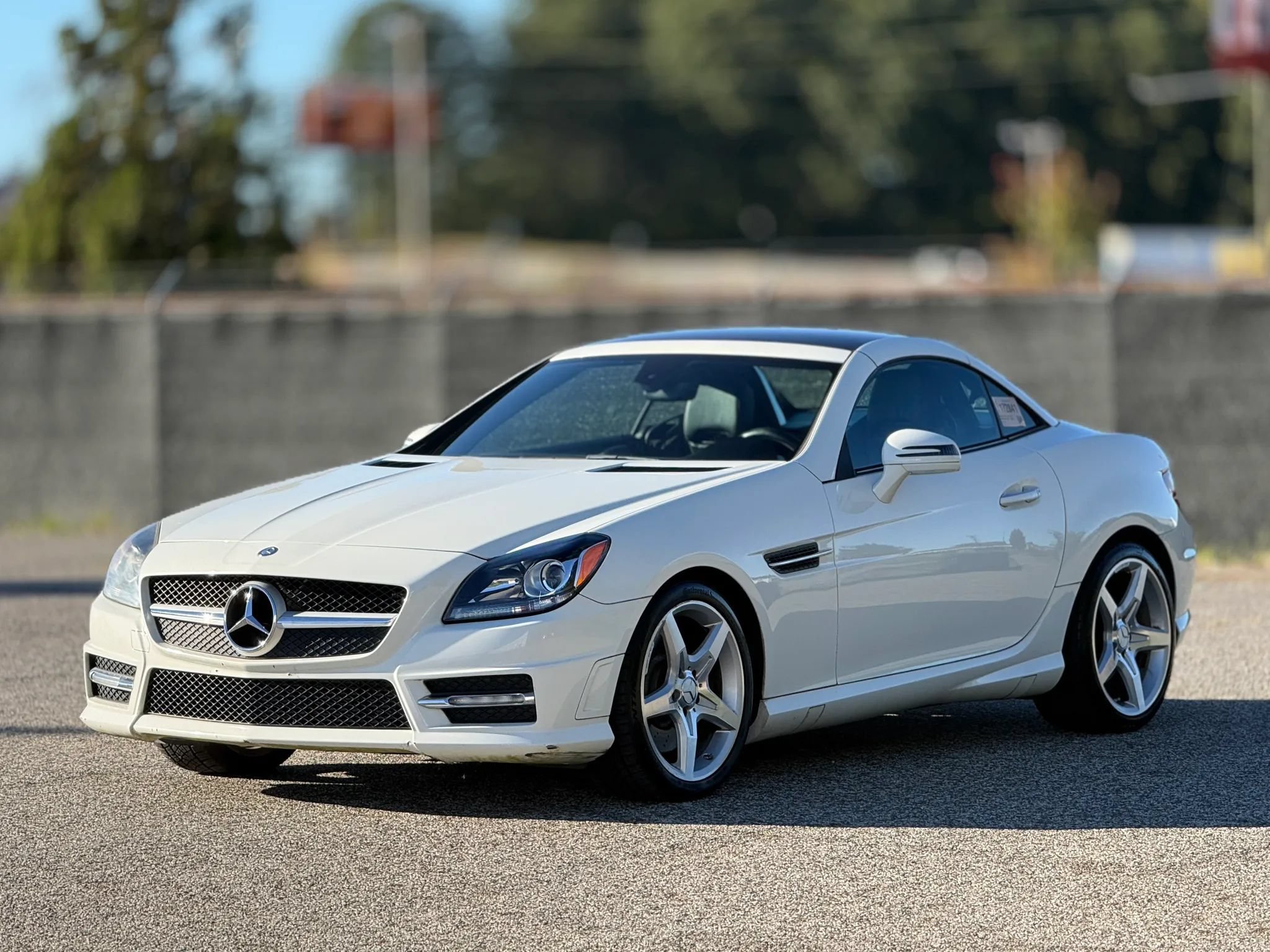 Used 2013 Mercedes-Benz SLK 250 image 5