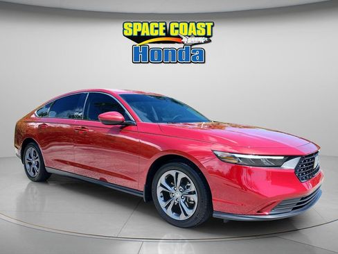 Used 2023 Honda Accord EX image 1