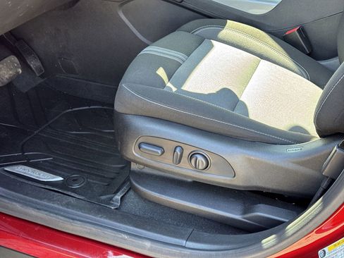 Used 2024 Chevrolet Blazer LT w/ Convenience Package image 17