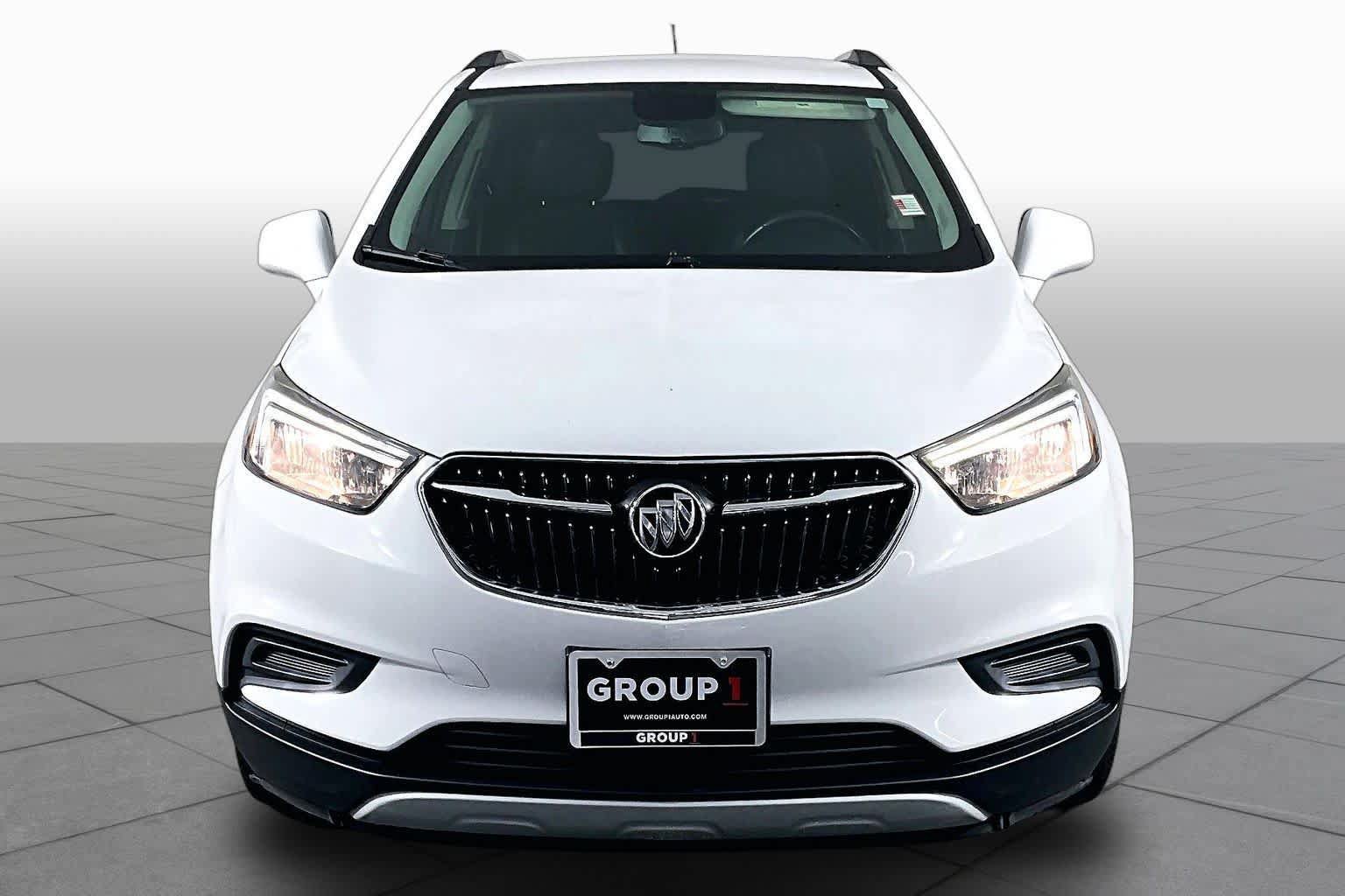 Used 2020 Buick Encore FWD image 3
