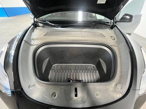 Used 2023 Tesla Model Y Performance AWD/4WD image 27