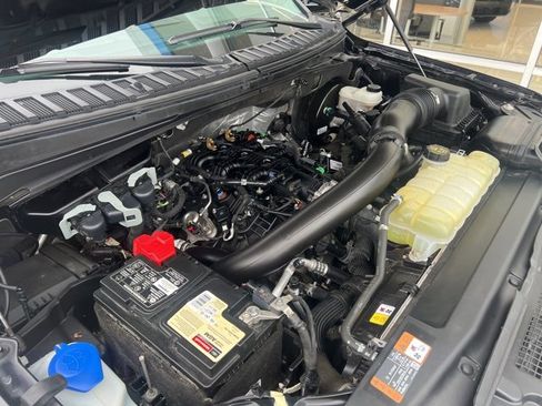 Used 2021 Ford Expedition Limited image 50