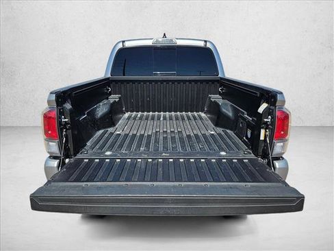 Used 2023 Toyota Tacoma TRD Sport AWD/4WD image 6