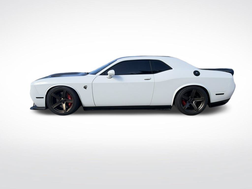 Used 2017 Dodge Challenger SRT Hellcat RWD image 8