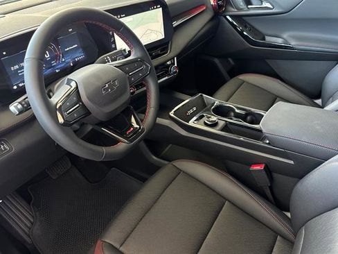 New 2026 Chevrolet Equinox RS image 10