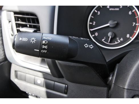 Used 2023 Nissan Rogue SV AWD/4WD image 20