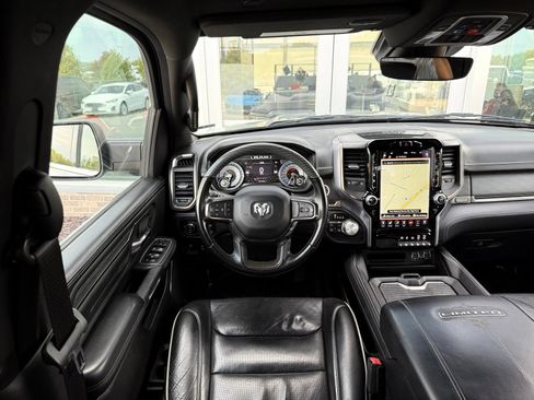Used 2021 RAM 1500 Limited w/ Body Color Bumper Group AWD/4WD image 39