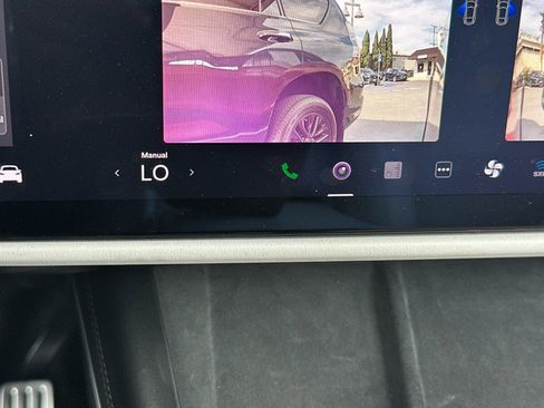 Used 2023 Tesla Model X AWD/4WD image 24