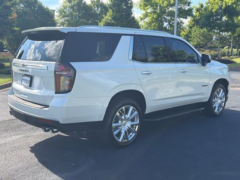 Used 2023 Chevrolet Tahoe High Country AWD/4WD image 12