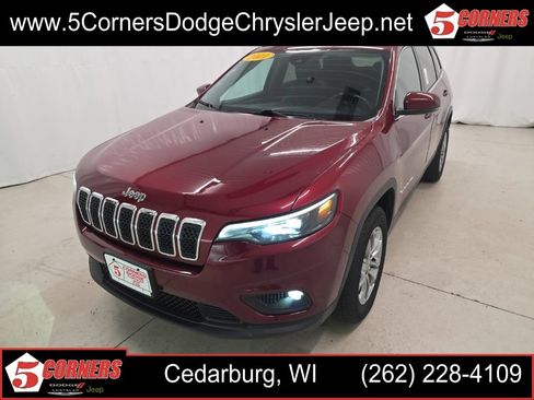 Used 2021 Jeep Cherokee Latitude Lux w/ Sun & Sound Group AWD/4WD image 1