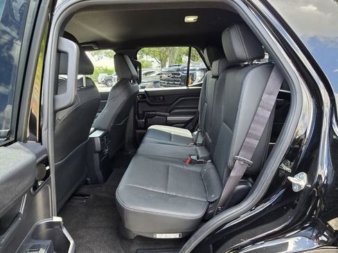 Used 2025 Toyota 4Runner TRD Off-Road Premium w/ Tow Technology Package AWD/4WD image 13