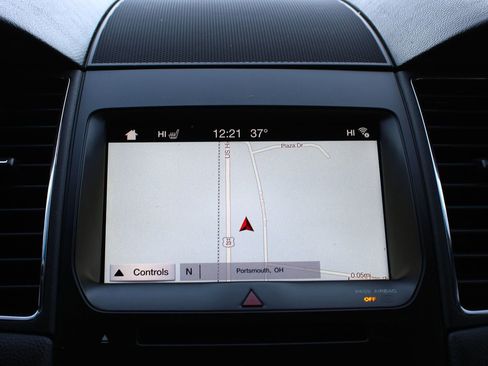 Used 2017 Ford Taurus SEL w/ Equipment Group 201A image 26