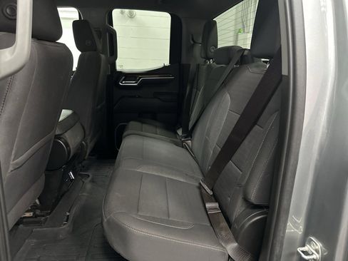 Used 2023 GMC Sierra 1500 Elevation image 33