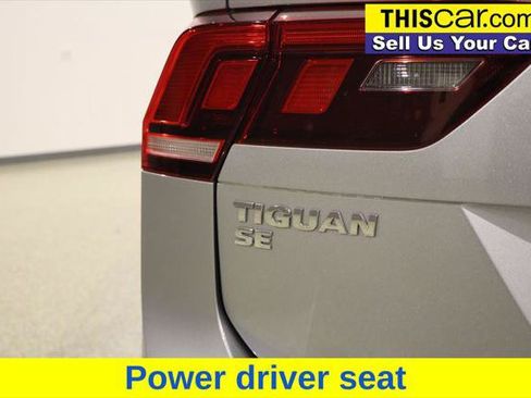 Used 2020 Volkswagen Tiguan SE FWD image 12
