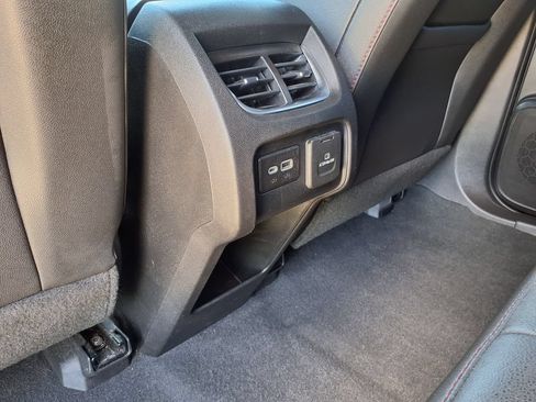 Used 2022 Chevrolet Blazer RS w/ Enhanced Convenience Package FWD image 24