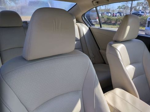 Used 2014 Honda Accord EX-L image 7