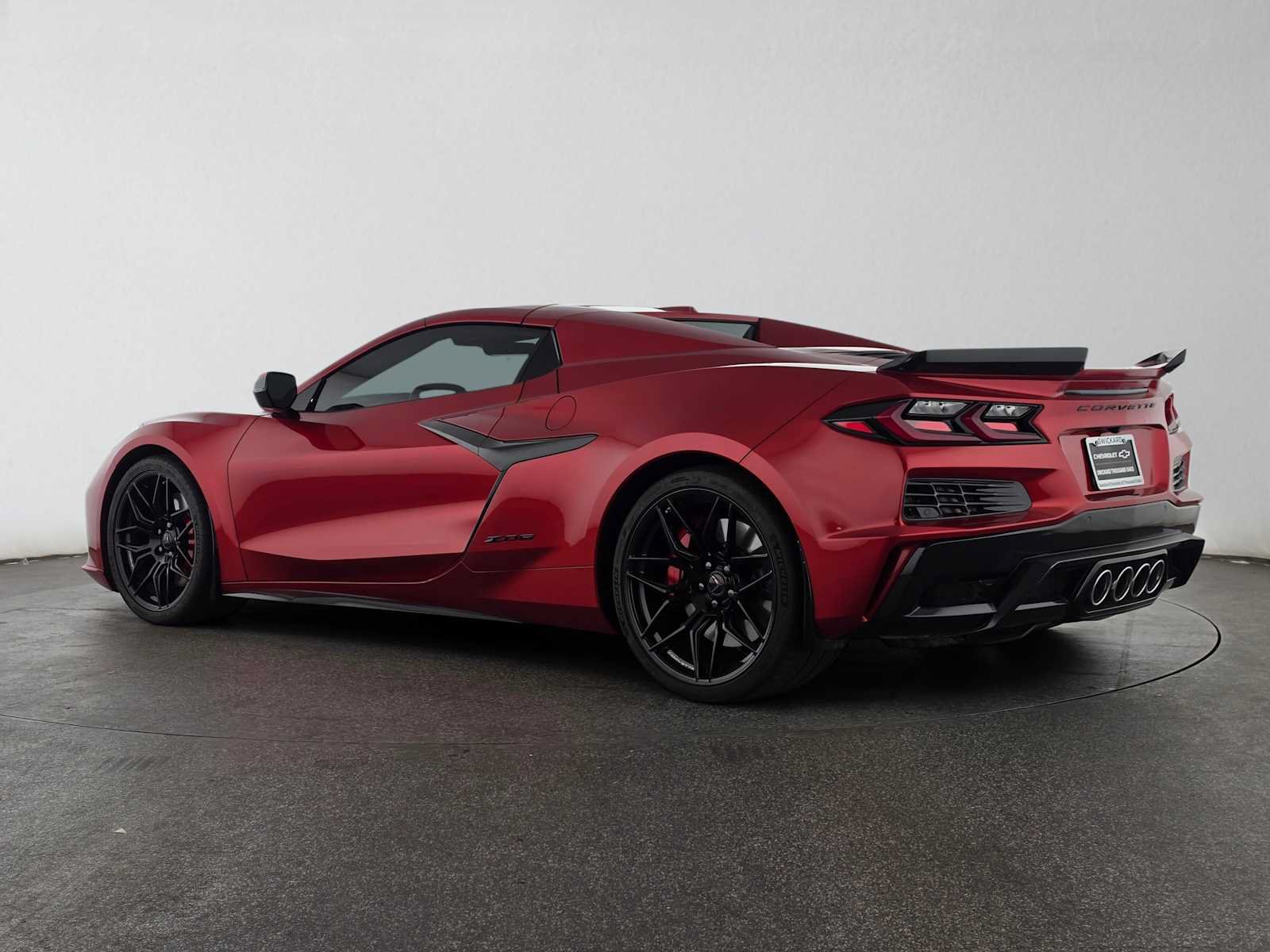 Used 2025 Chevrolet Corvette Z06 RWD image 5