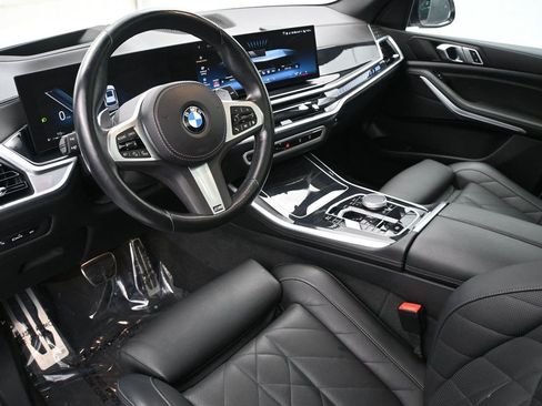 Used 2024 BMW X5 xDrive40i w/ M Sport Package AWD/4WD image 2