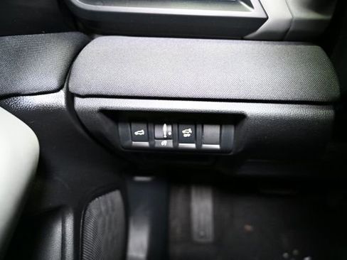 Used 2025 Subaru Outback Premium w/ Popular Package #1A image 38