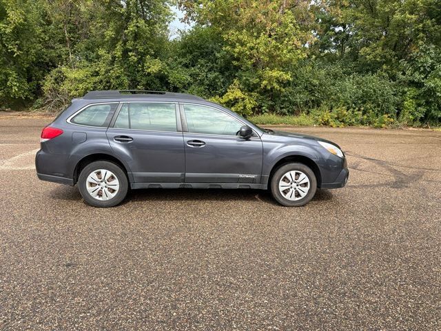 Used 2013 Subaru Outback 2.5i AWD/4WD image 19