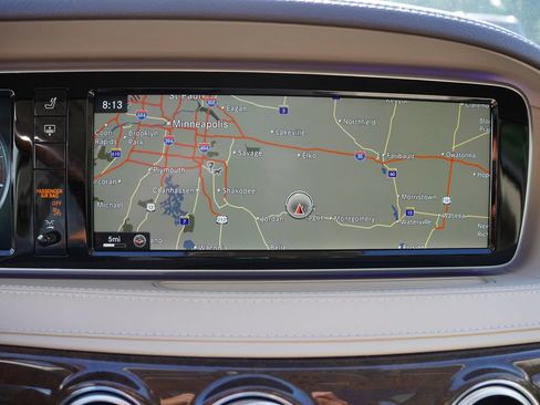 Used 2015 Mercedes-Benz S 550 4MATIC Sedan image 7