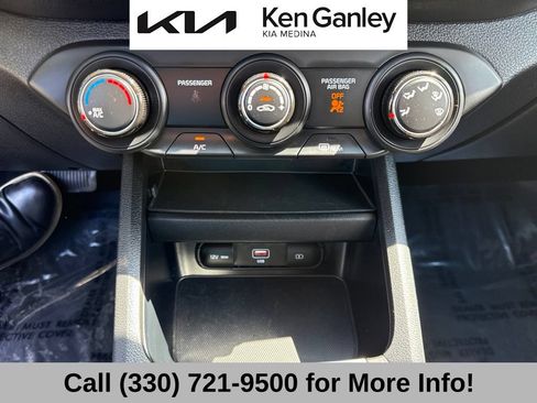 Certified 2024 Kia Forte LXS w/ LXS Technology Package FWD image 36