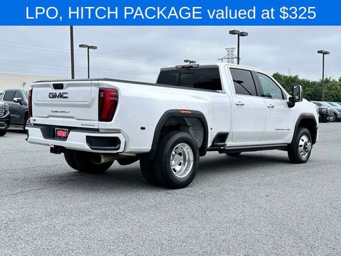 Certified 2024 GMC Sierra 3500 Denali Ultimate AWD/4WD image 10