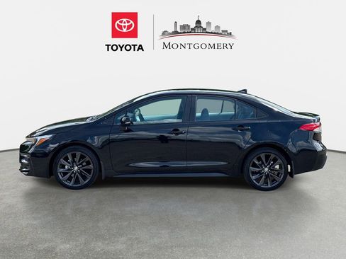 Used 2025 Toyota Corolla SE image 6