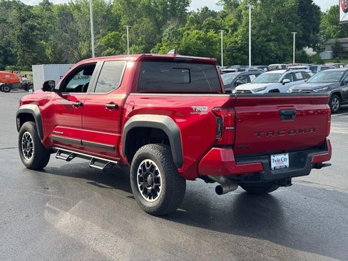 Certified 2024 Toyota Tacoma TRD Off-Road w/ TRD Off Road Premium Package AWD/4WD image 6