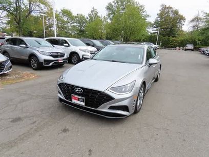 Used 2021 Hyundai Sonata SEL w/ Convenience Package