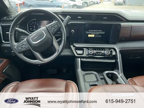 Used 2024 GMC Sierra 2500 Denali Ultimate image 14