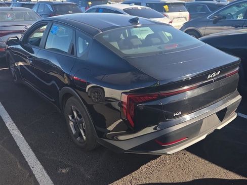 Used 2025 Kia K4 LXS FWD image 8