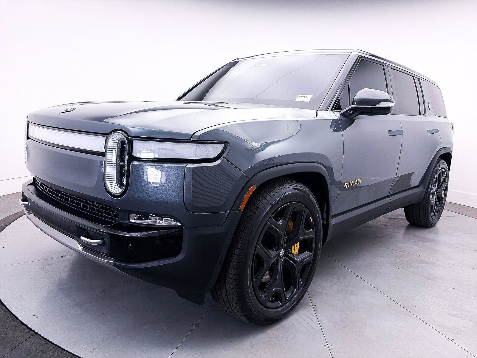 Used 2022 Rivian R1S Launch Edition Quad AWD/4WD image 15