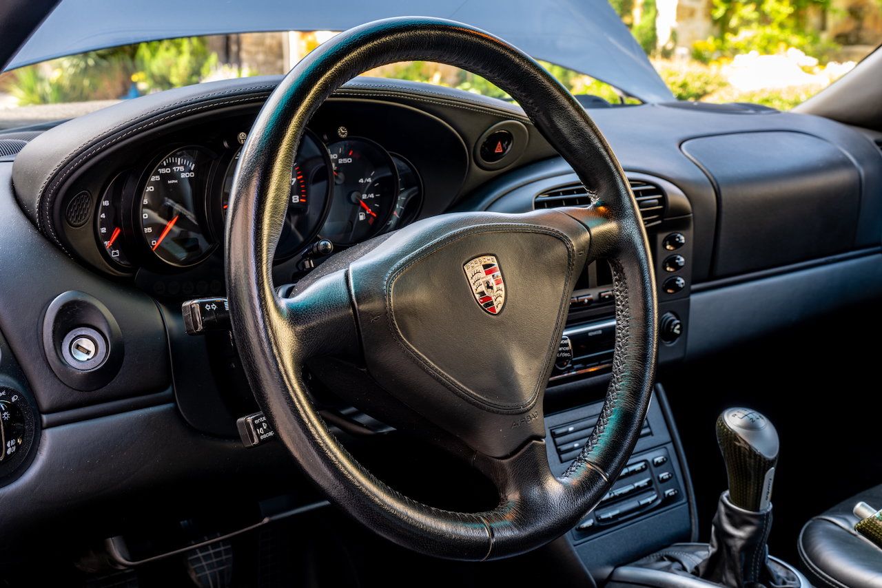 Used 2001 Porsche 911 Turbo AWD/4WD image 42